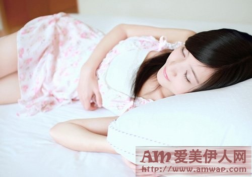 秋季泡脚 轻松瘦身