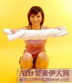 简单毛巾操 纤纤美腿轻松塑