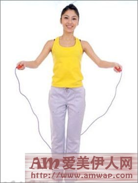 简单跳绳操 成就纤细大腿