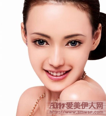 刮痧瘦脸妙方 击退大饼脸(图)