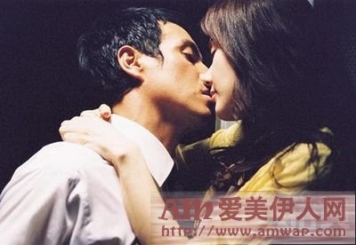 我生了女儿婆婆把孩子叫怪物