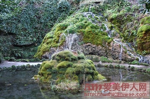 最浪漫惬意的去处：世界上最爽的20大温泉