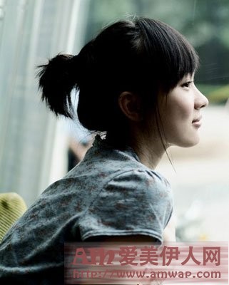 我徘徊在网络和现实间难舍难分