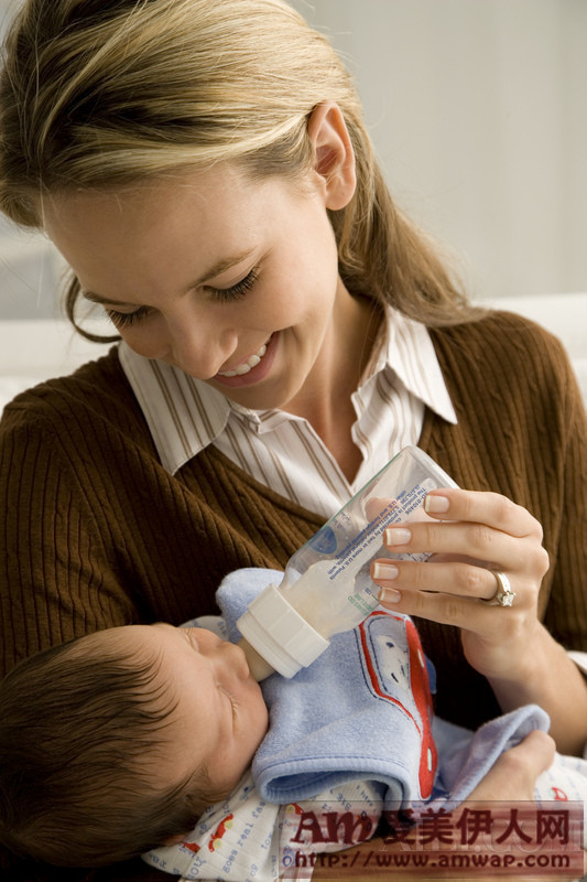 哺乳期减肥要素大公开 新妈妈专属瘦身必杀技