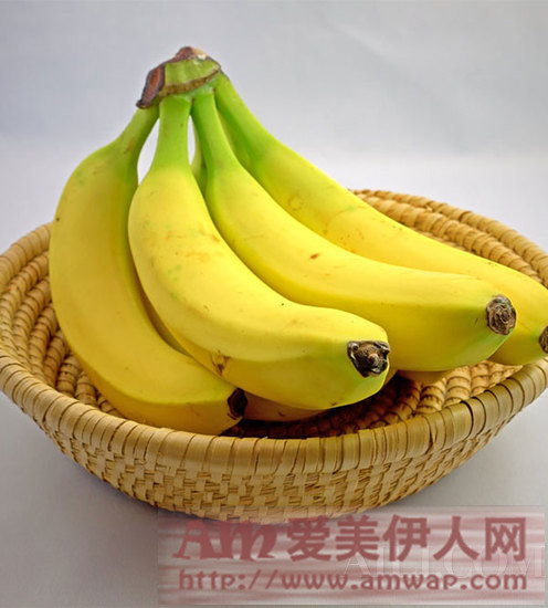 想要甩掉烦人的游泳圈吗？试试这些减肥法，保证还你平坦小腹